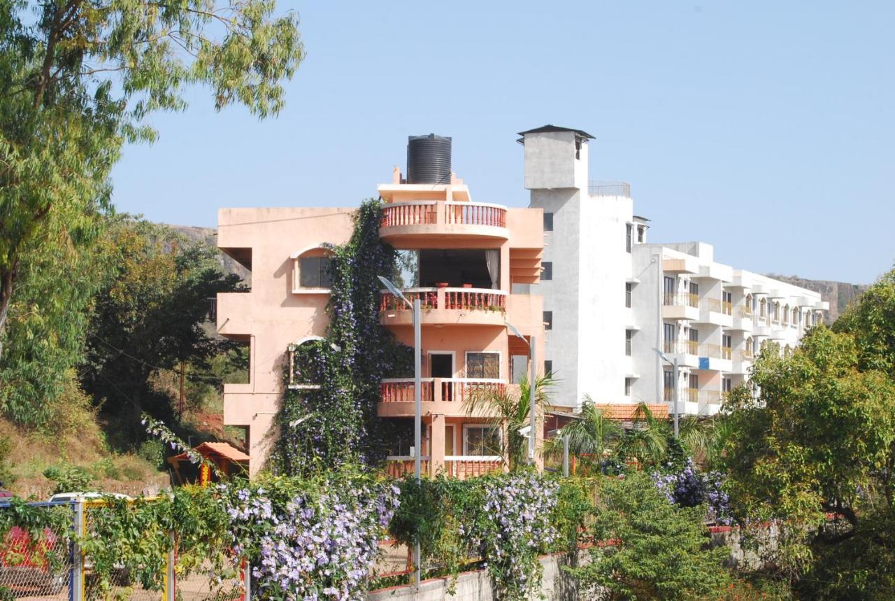 הוילה פנצ'גאני Quinte Hills Residency מראה חיצוני תמונה