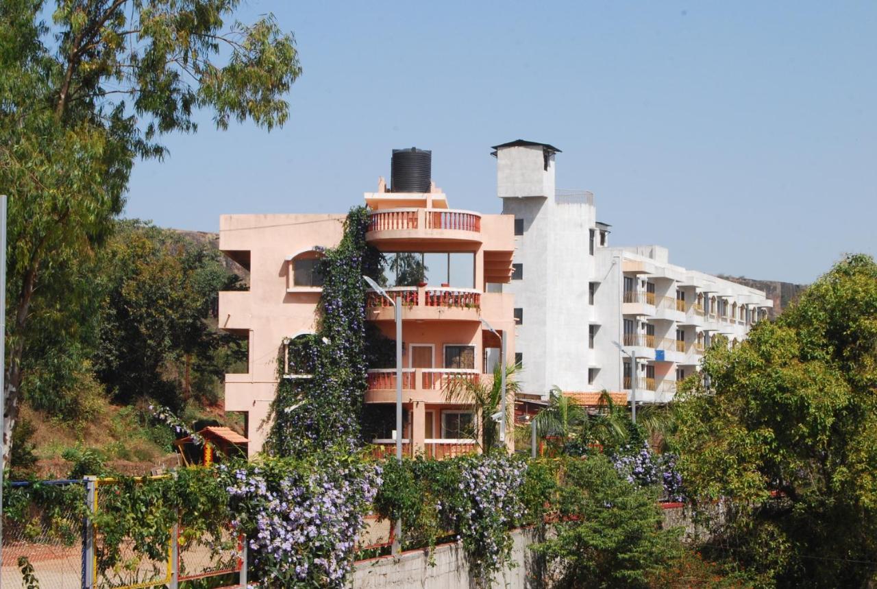 הוילה פנצ'גאני Quinte Hills Residency מראה חיצוני תמונה