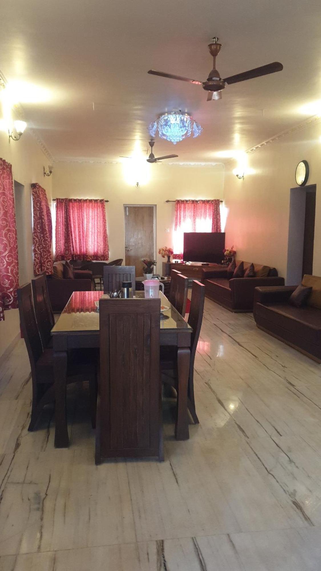 הוילה פנצ'גאני Quinte Hills Residency מראה חיצוני תמונה