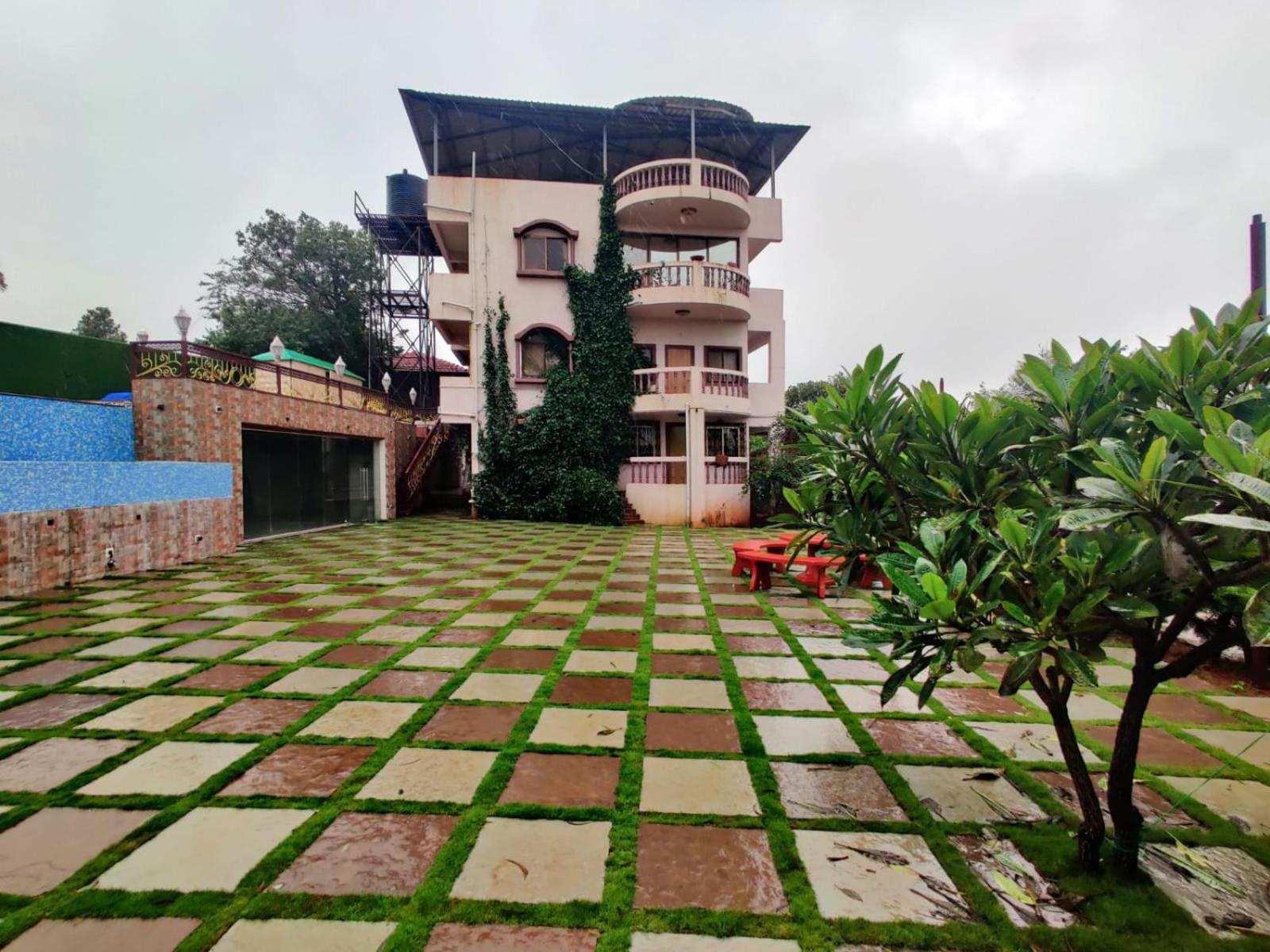 הוילה פנצ'גאני Quinte Hills Residency מראה חיצוני תמונה